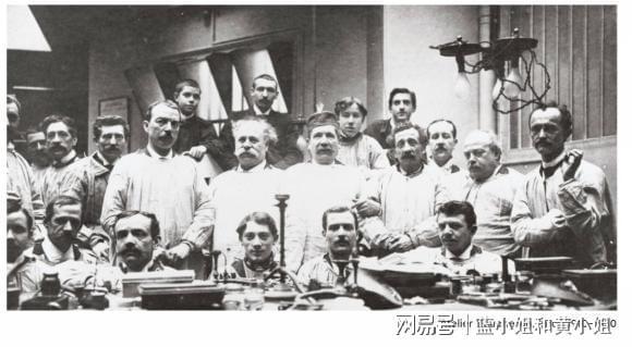 1893年的Boucheron宝诗龙传奇地标PG电子麻将胡了2模拟器芳登广场26