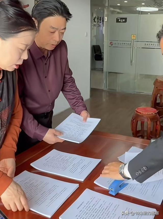 翻脸内情曝光郭威给天下母亲上了一课PG麻将胡了2许妈母亲节去云南母子(图7)