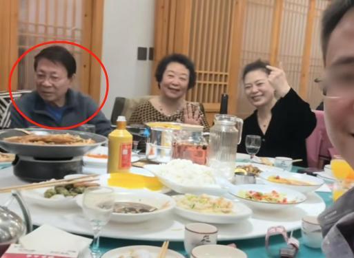 袁世凯87岁孙子太冻龄曹锟孙女罕见亮相麻将胡了免费试玩军阀后人聚会照片曝光：(图13)