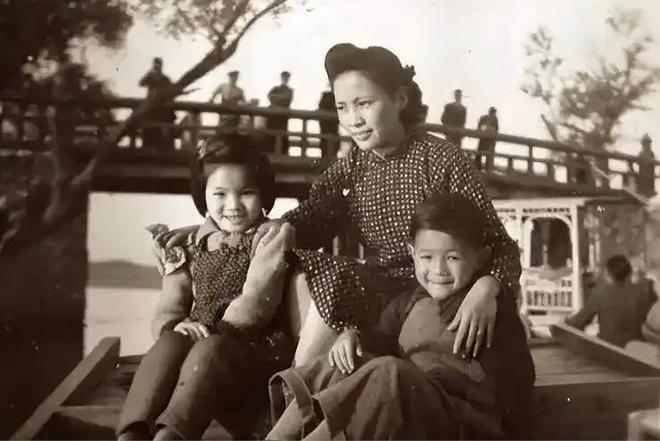 袁世凯87岁孙子太冻龄曹锟孙女罕见亮相麻将胡了免费试玩军阀后人聚会照片曝光：(图10)