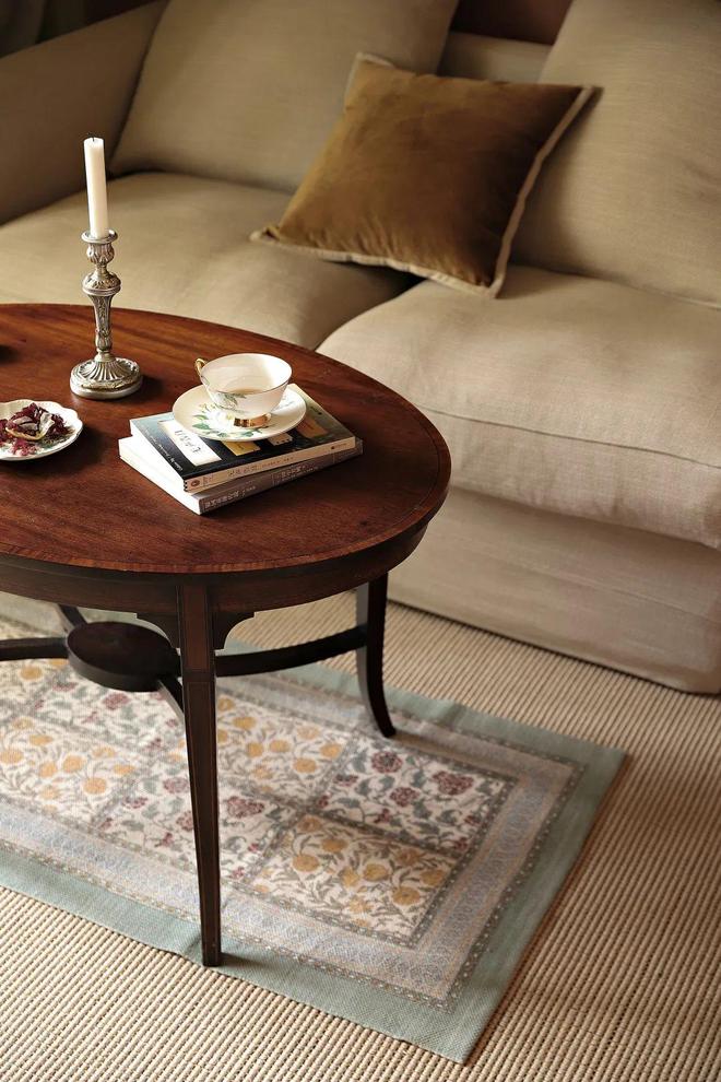 ㎡老房里打造英伦复古宅美轮美奂窗景超绝!PG电子麻将胡了2模拟器留学小伙在89(图3) ㎡老房里打造英伦复古宅美轮美奂窗景超绝!PG电子麻将胡了2模拟器留学小伙在89(图3)