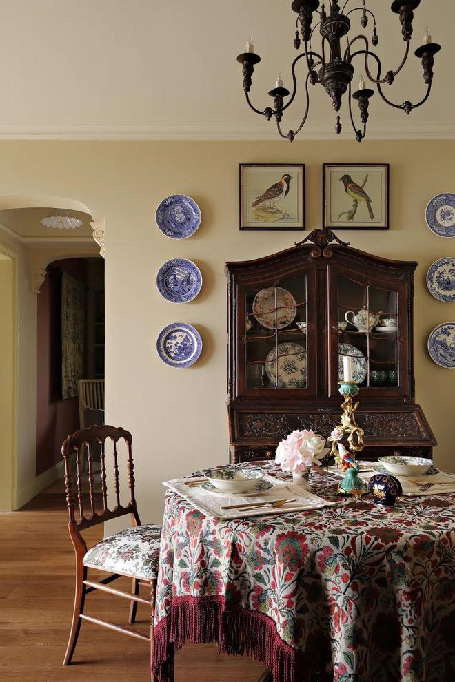 ㎡老房里打造英伦复古宅美轮美奂窗景超绝!PG电子麻将胡了2模拟器留学小伙在89(图15) ㎡老房里打造英伦复古宅美轮美奂窗景超绝!PG电子麻将胡了2模拟器留学小伙在89(图15)