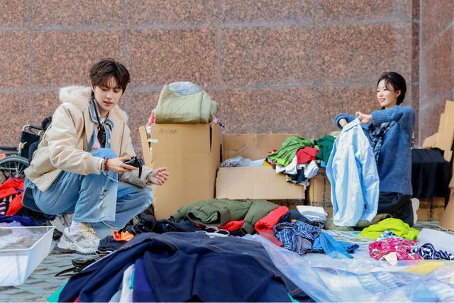 “室”英雄》焕新55岁应届毕业生之家PG麻将胡了2堪比新房的改造!《乱(图2) “室”英雄》焕新55岁应届毕业生之家PG麻将胡了2堪比新房的改造!《乱(图2)